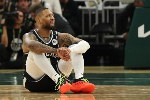 Haynes: Lillard muốn quay trở 