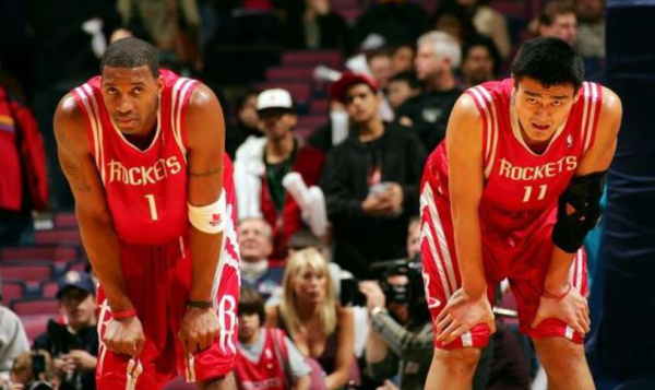 Yao Ming trì hoãn McGrady? Pie