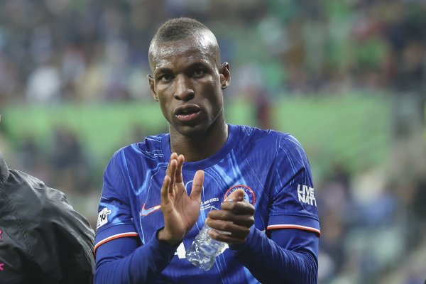 Phóng viên: Jackson hy vọng sẽ ở lại Chelsea, anh ấy tin rằng anh ấy có thể có được hình dạng tốt nh