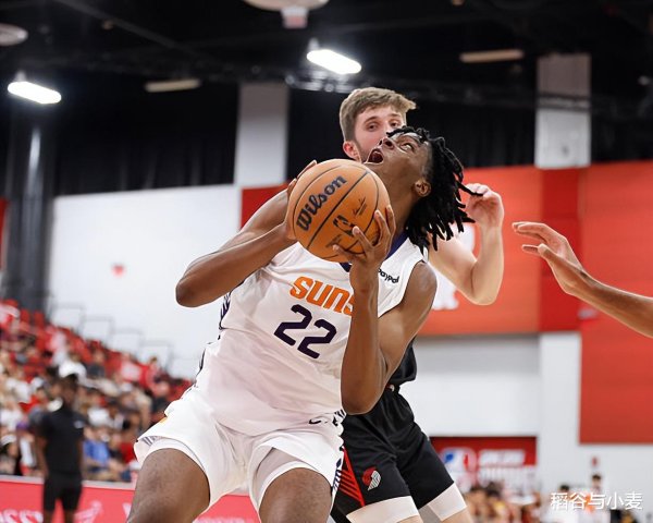 Nắm bắt cơ hội cuối cùng để giết tất cả các bên! Các mặt trời bên trong tân binh có thể giữ hợp đồng